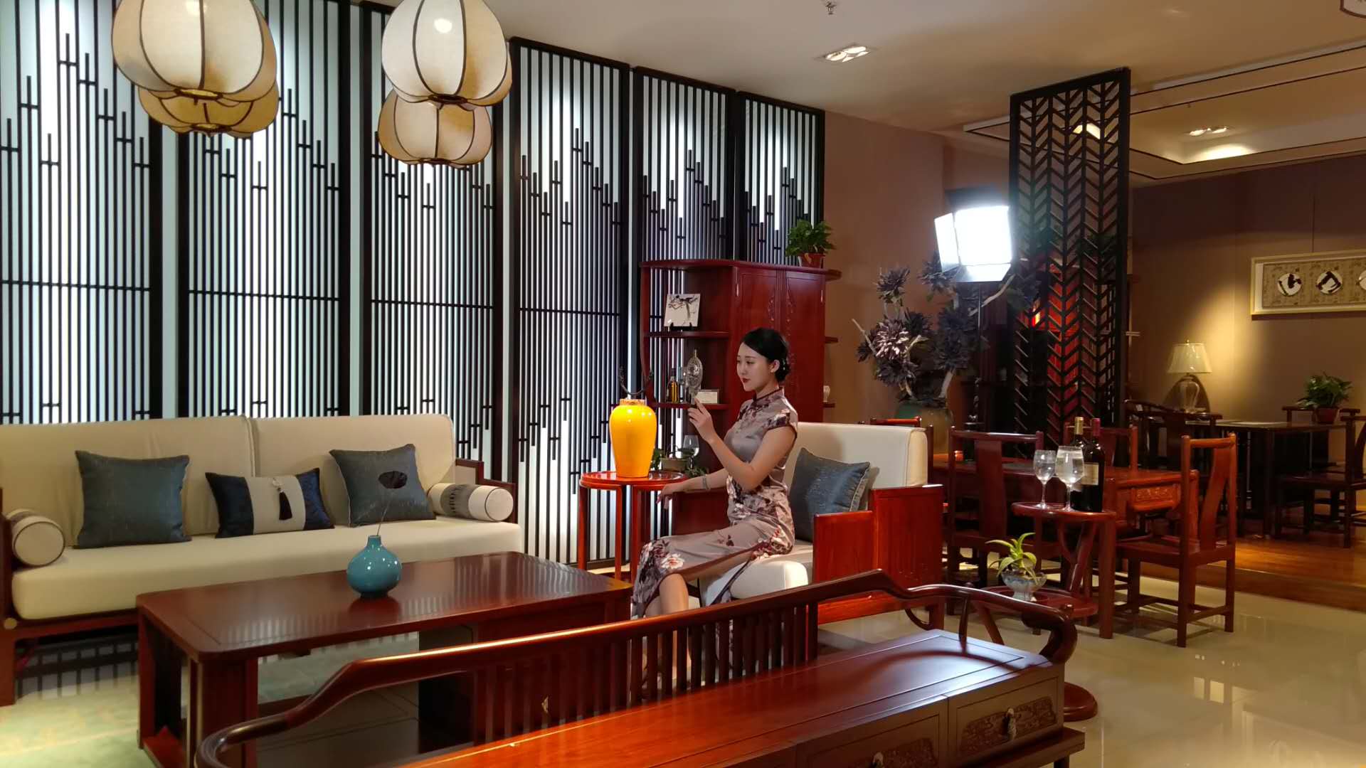 &#31435;&#21338;